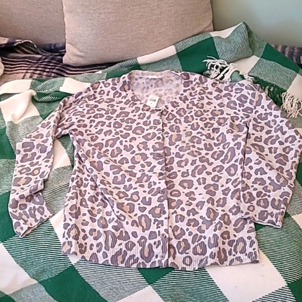 NWT GAP Cardigan